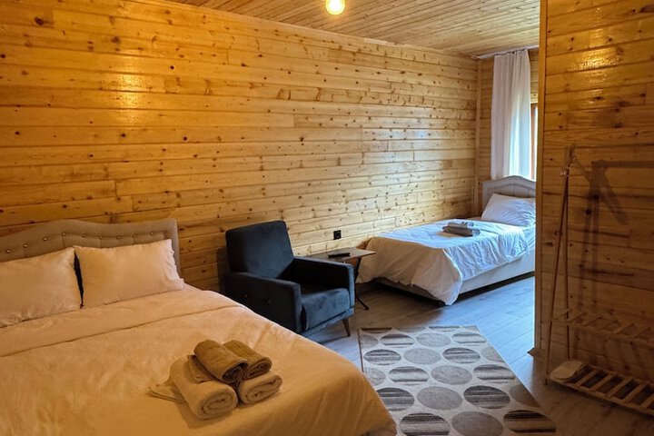 Room 10 of 70