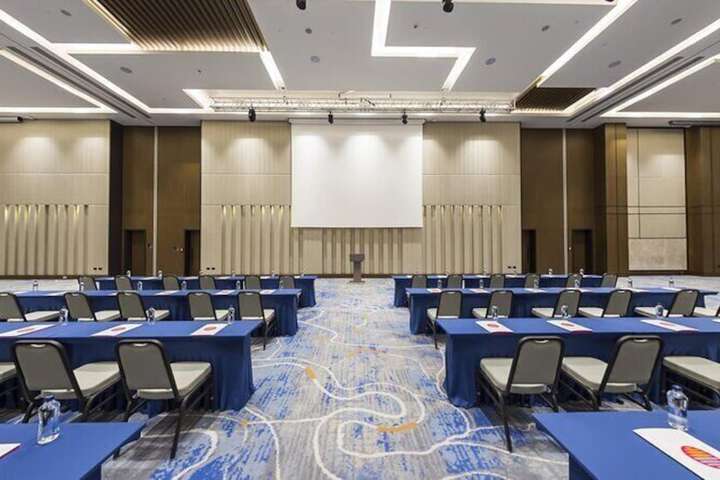 Meeting 636 of 888