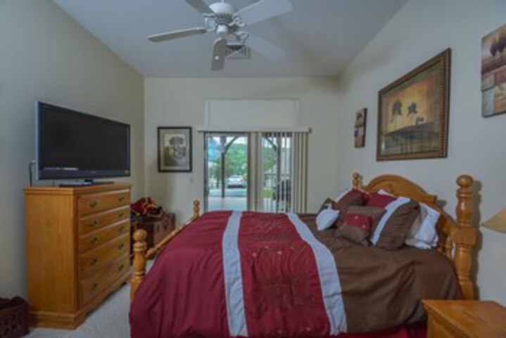 Room 34 of 41