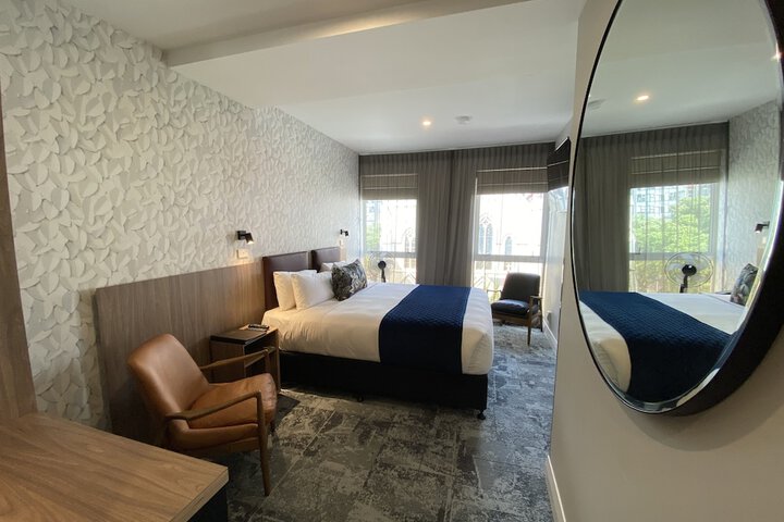 Room 6 of 116