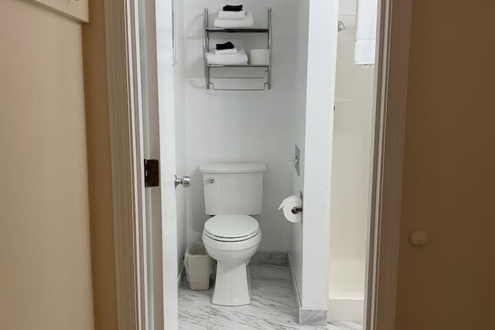 Room 103 of 155