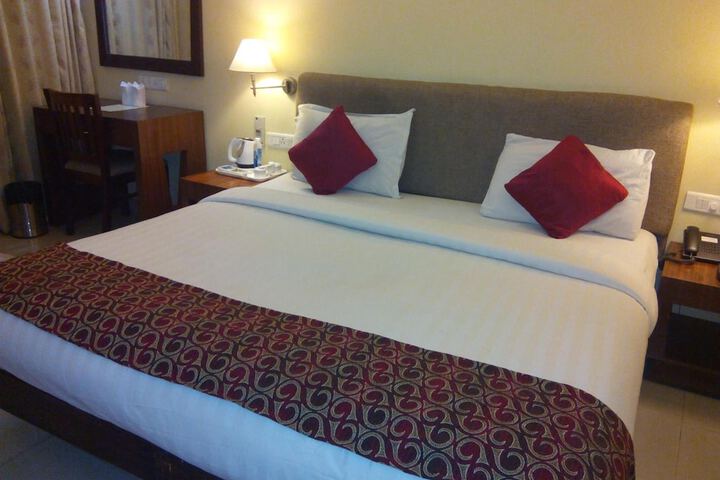 Room 19 of 37