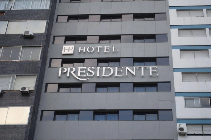 HOTEL PRESIDENTE