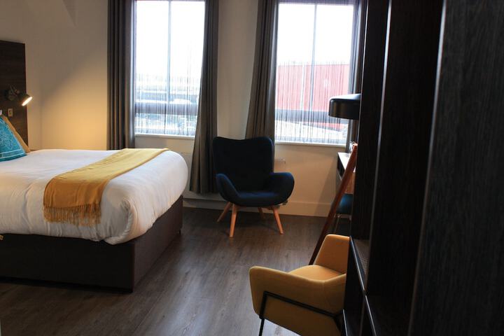 Room 11 of 35