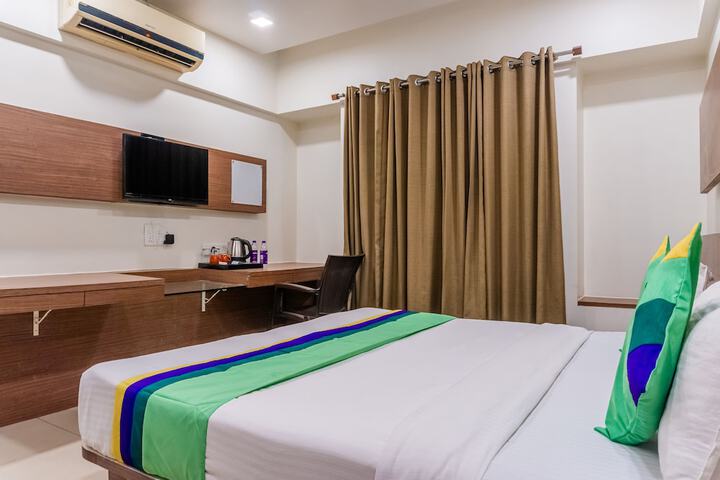 Room 34 of 51
