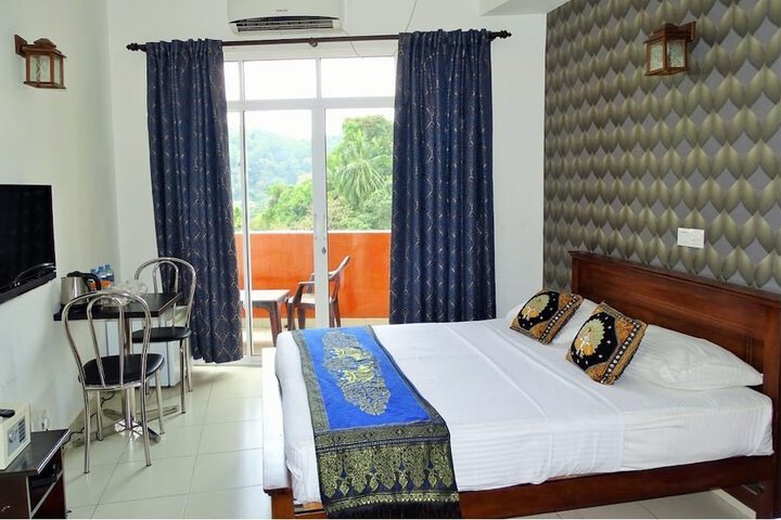 Room 14 of 41