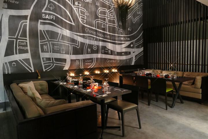 Hotel 3 of 64