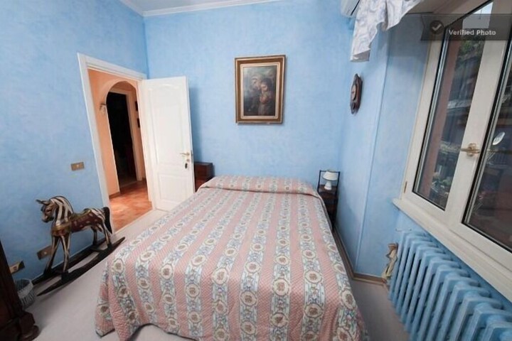 Room 18 of 51