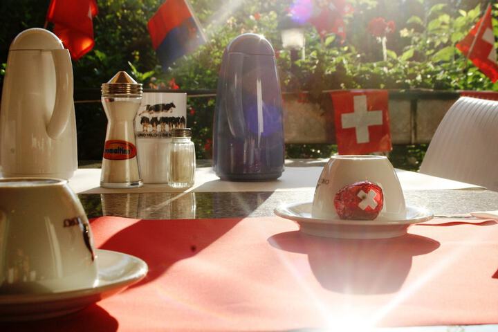 Breakfast/Coffee Service 29 of 34