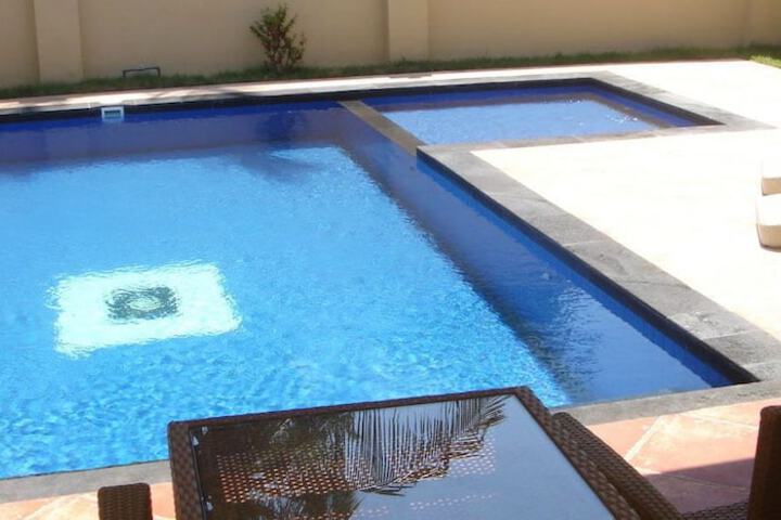 Pool 33 of 57