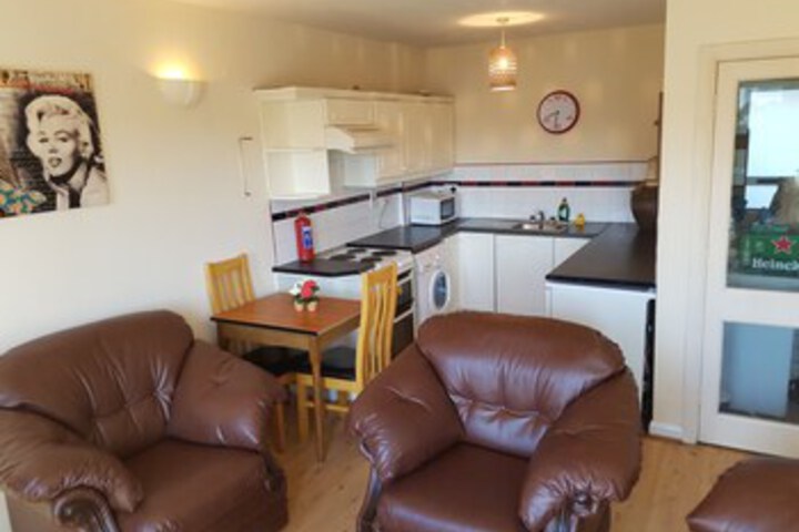 Room 7 of 11
