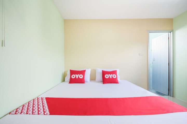 Room 7 of 27