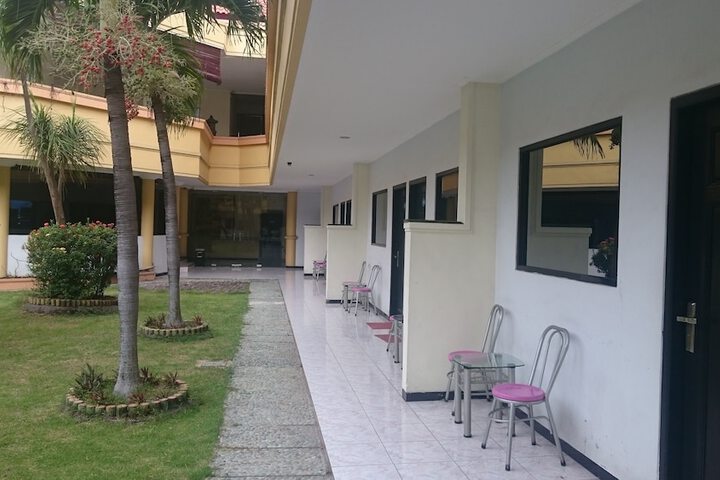 Terrace/Patio 28 of 33