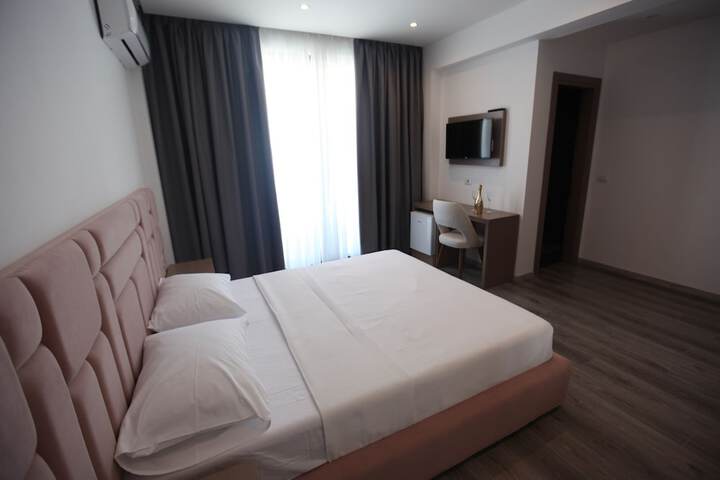 Room 17 of 59