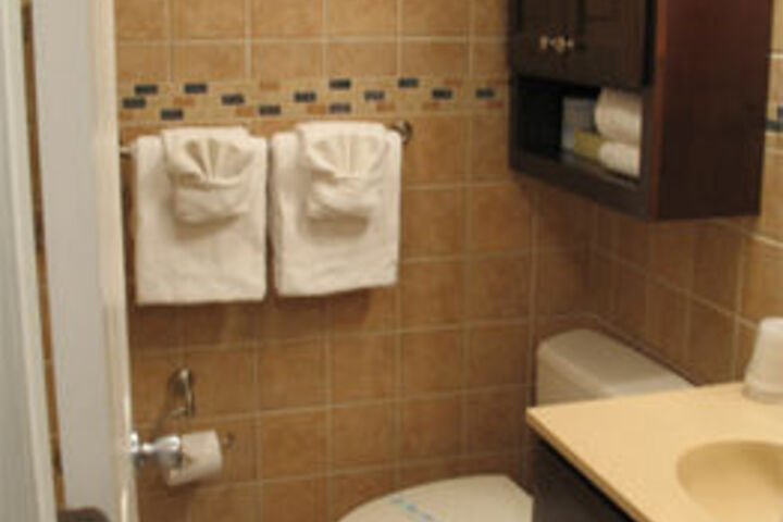 Room 5 of 40