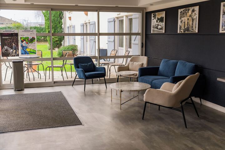 Lobby sitting area