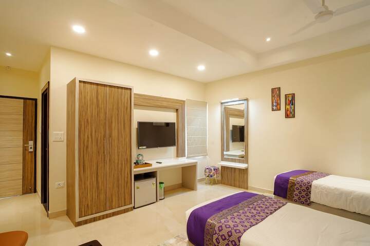Room 21 of 52