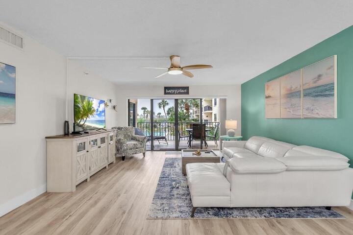 Golden Shores #210 in Clearwater Beach, FL