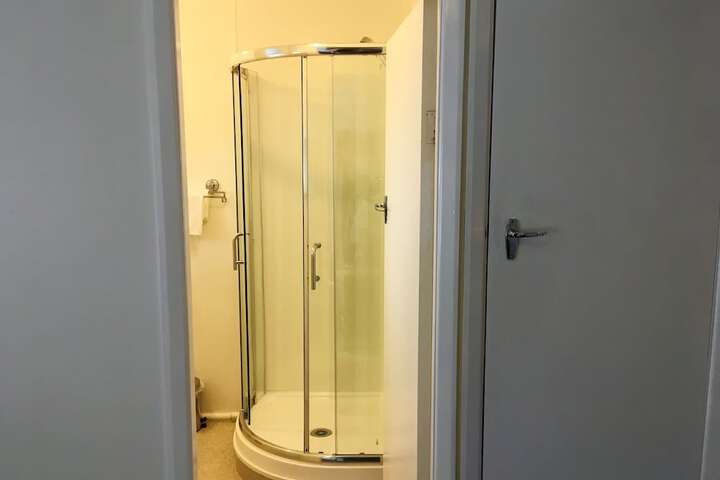 Room 35 of 61