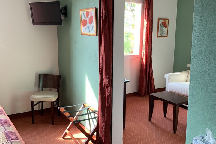 Room 15 of 47