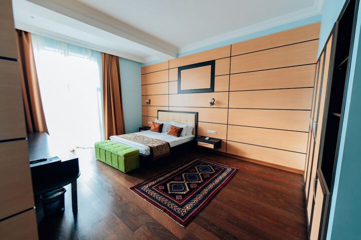 Room 32 of 160