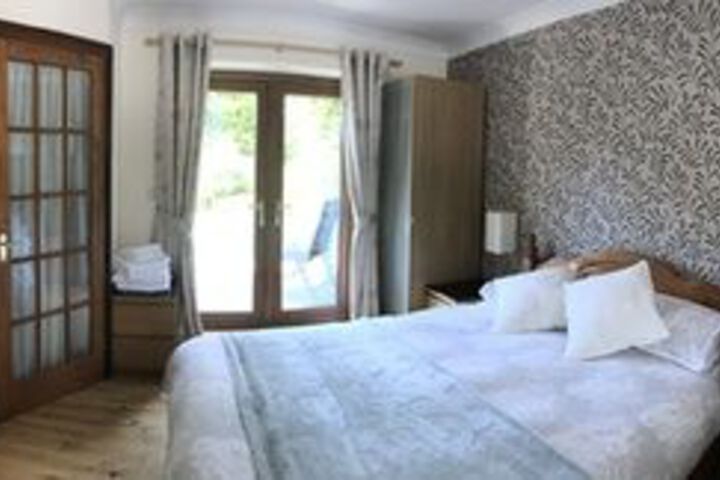 Room 7 of 27