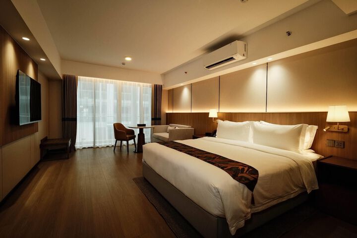 Room 4 of 60