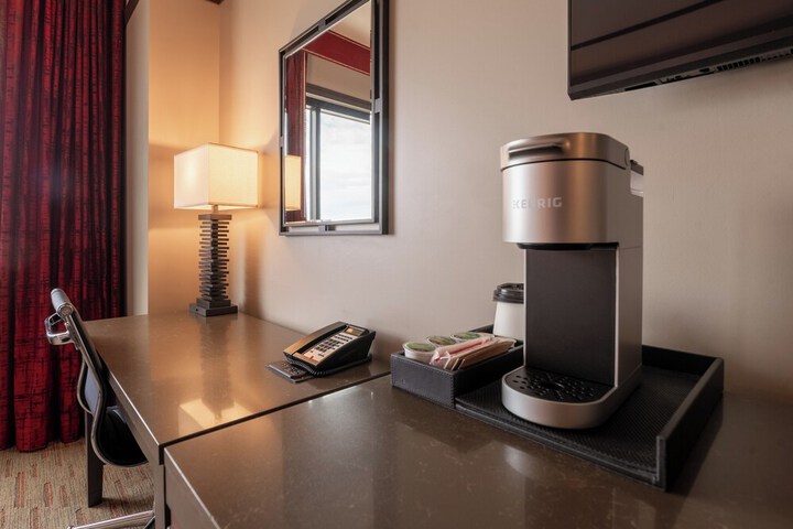 Breakfast/Coffee Service 9 of 18