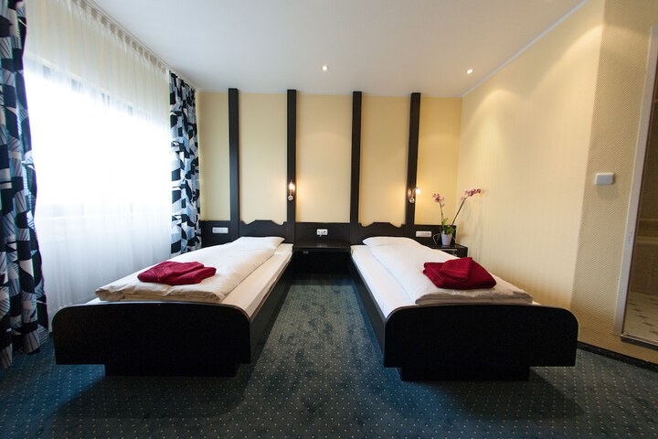 Room 9 of 57