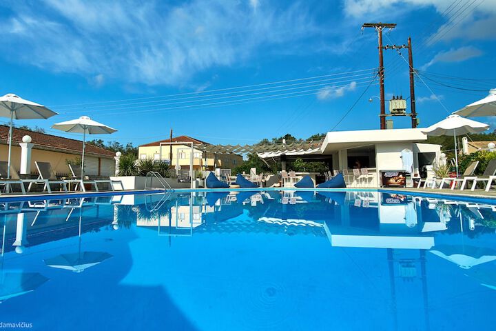 Pool 57 of 91