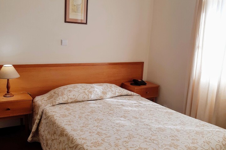 Room 8 of 30