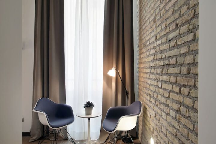 Room 80 of 129