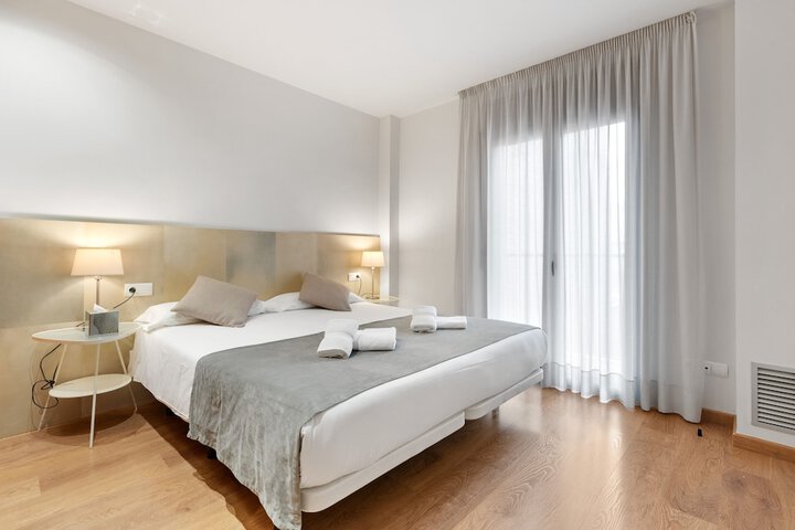 Room 5 of 30