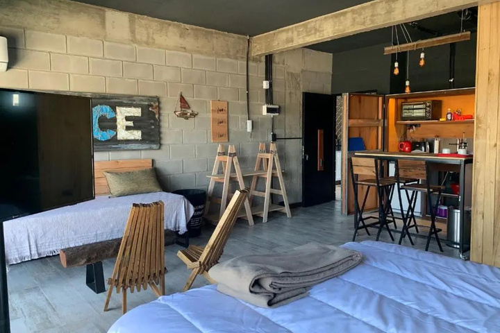 Room 3 of 19
