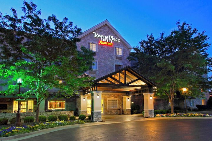 Hotel 33 of 36