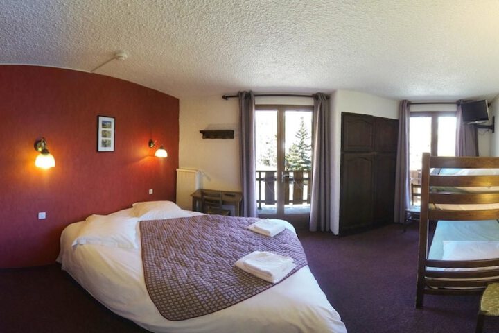 Room 17 of 60