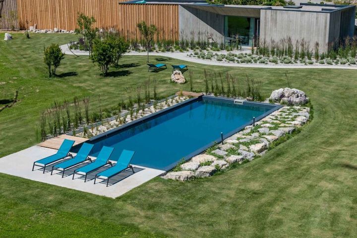 Pool 56 of 67