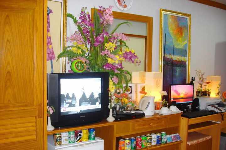 Room 22 of 46