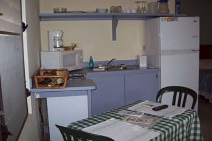 Room 21 of 40