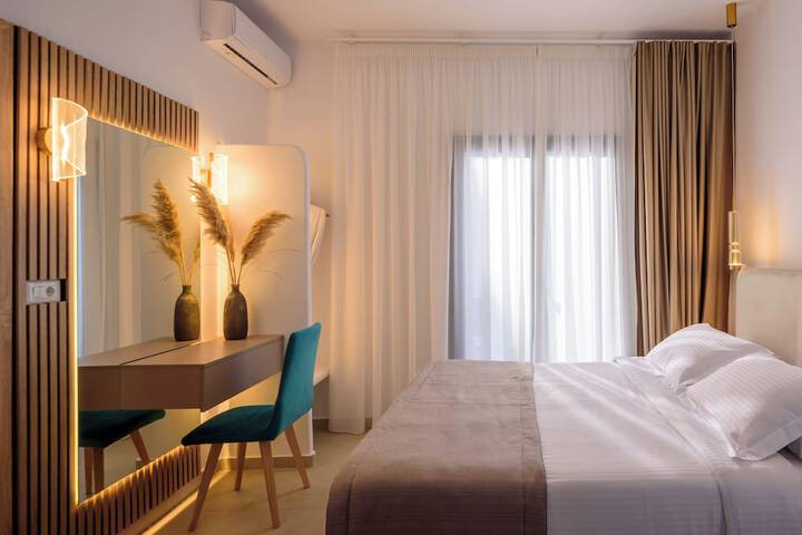 Room 10 of 61