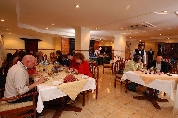 Dining Photos