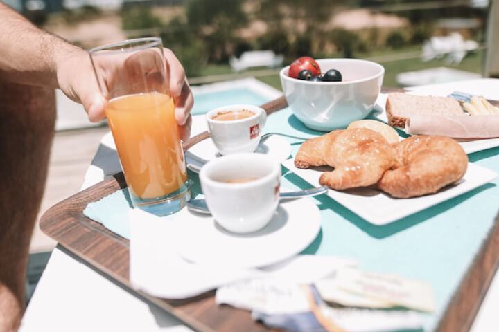 Breakfast/Coffee Service 40 of 54