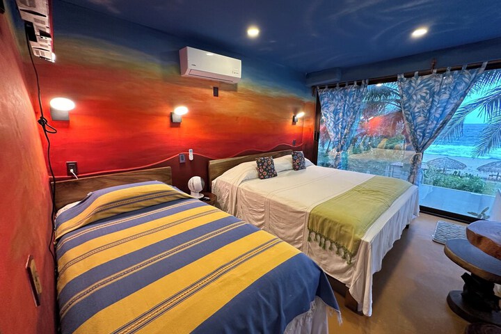 Room 73 of 402