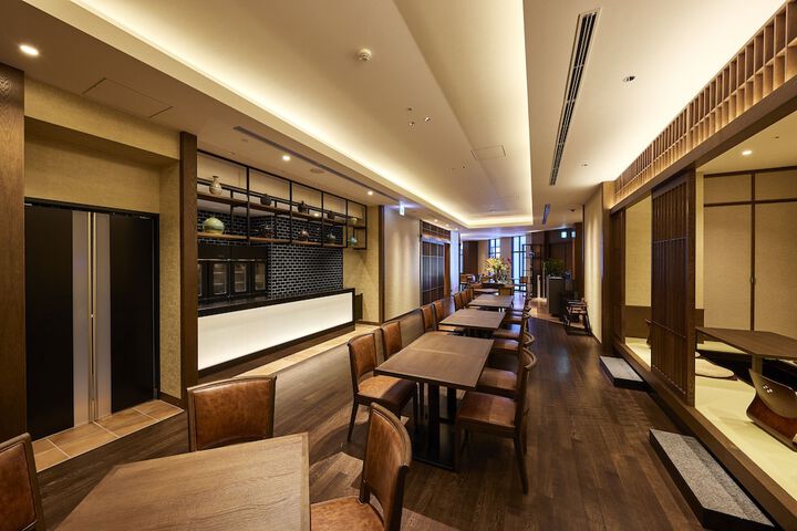 Dining 117 of 147