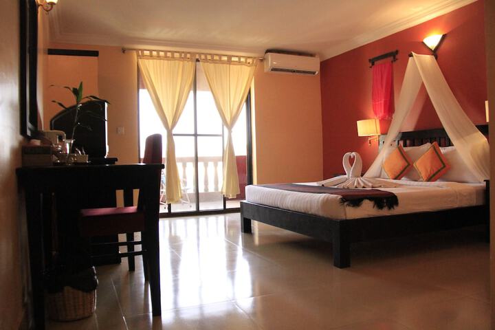 Room 25 of 97