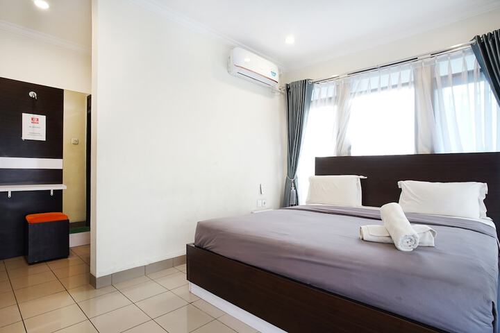 Room 7 of 49