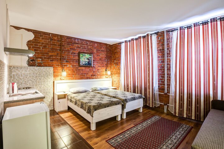 Room 16 of 63