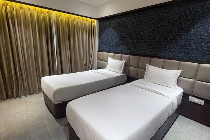 Room 7 of 31