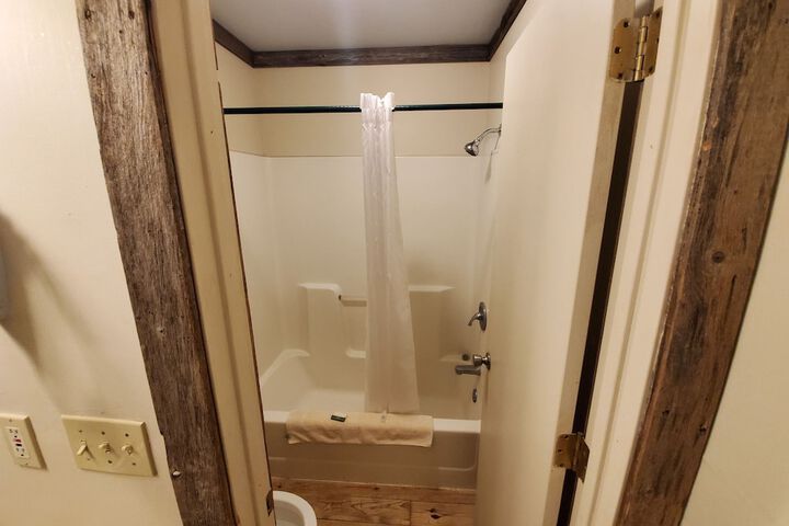 Room 44 of 55