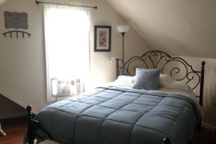 Room 5 of 15